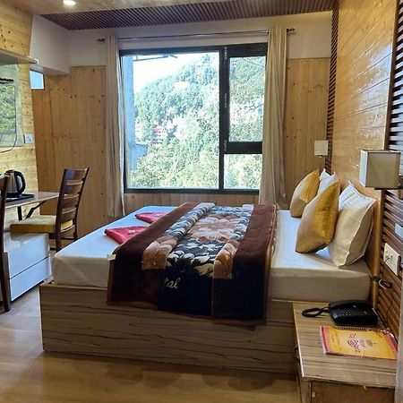 דלהאוזי Hotel Ma Heights מראה חיצוני תמונה
