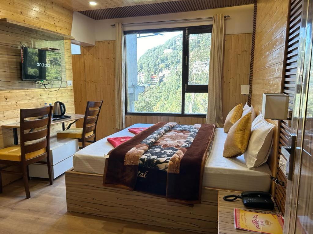 דלהאוזי Hotel Ma Heights מראה חיצוני תמונה